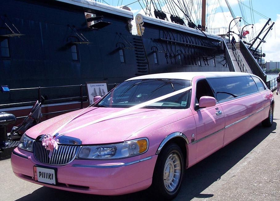 pink_limo_portsmouth.jpg