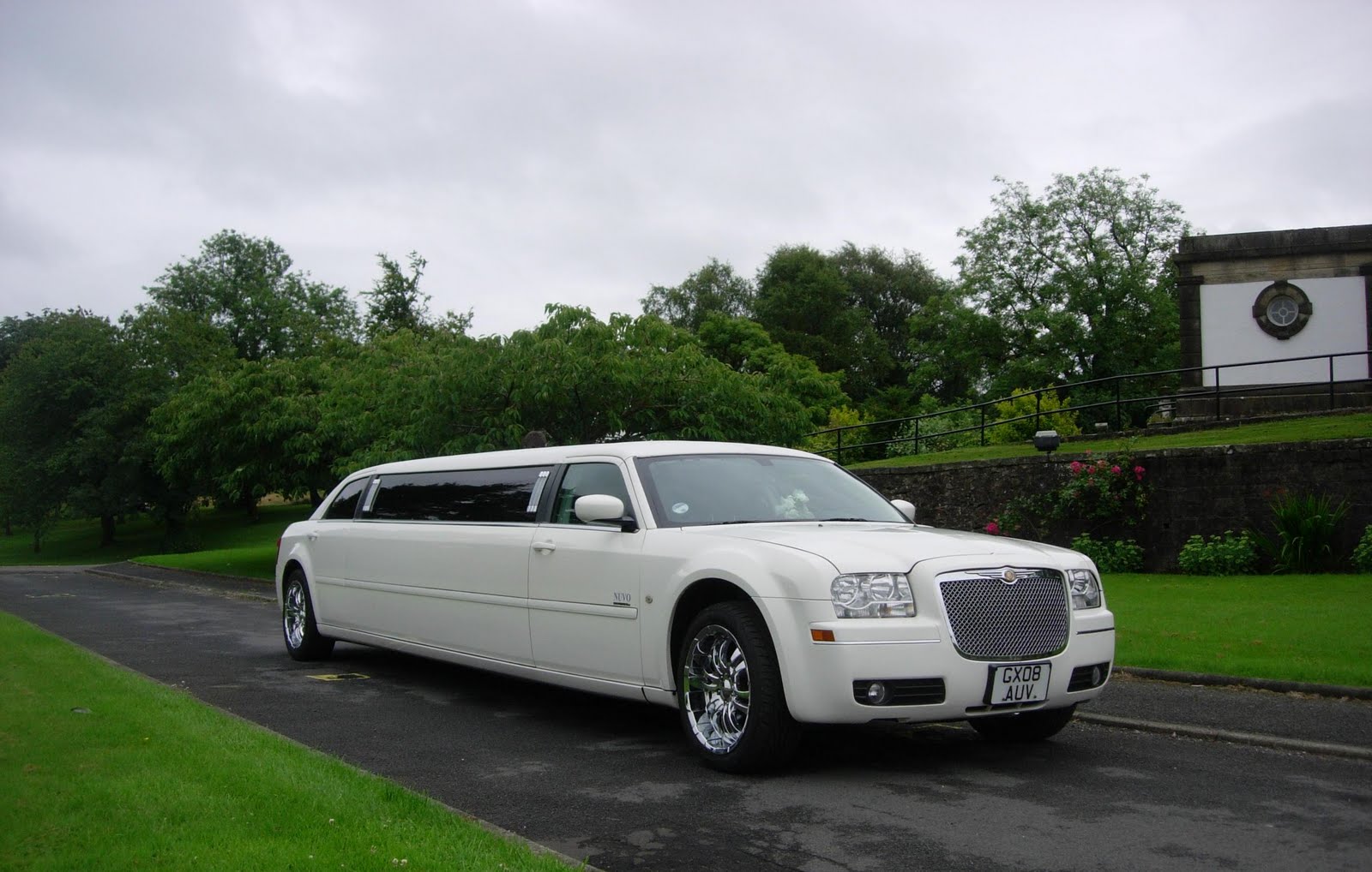 wedding-limo-portsmouth.jpg